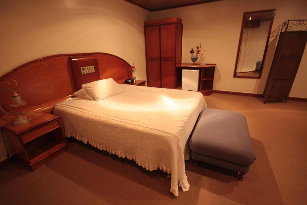 Cristal Executive Hotel Франсиску-Белтран Номер фото