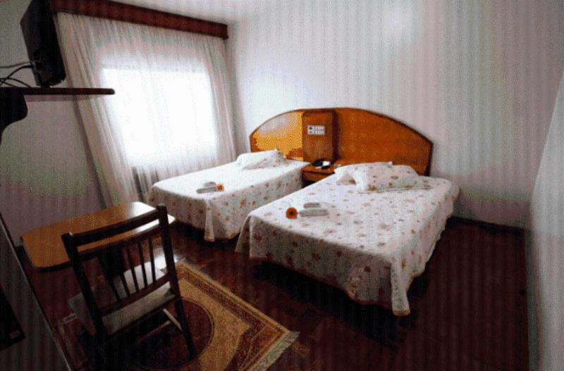 Cristal Executive Hotel Франсиску-Белтран Экстерьер фото
